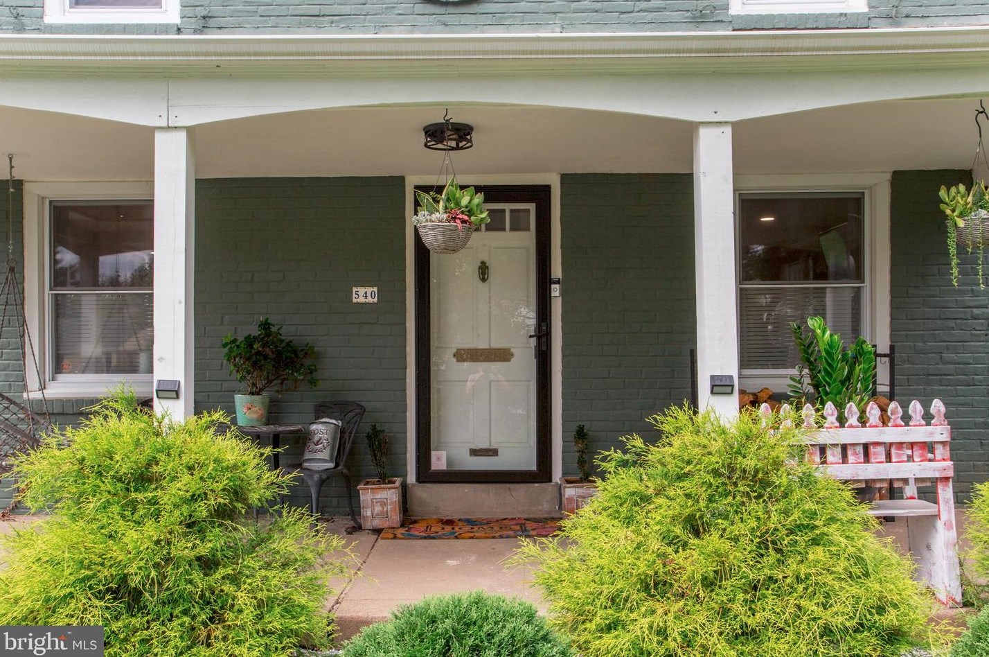 540 Baeder Rd, Meadowbrook PA  19046-1554 exterior