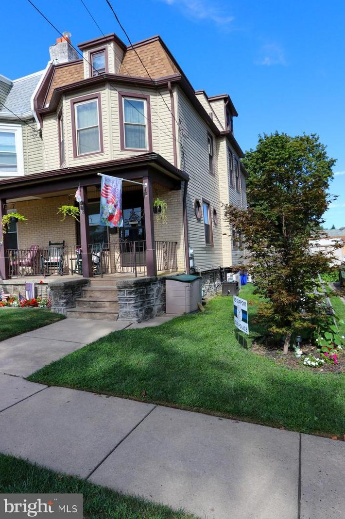 35 Central Ave, Meadowbrook, PA 19046-4213