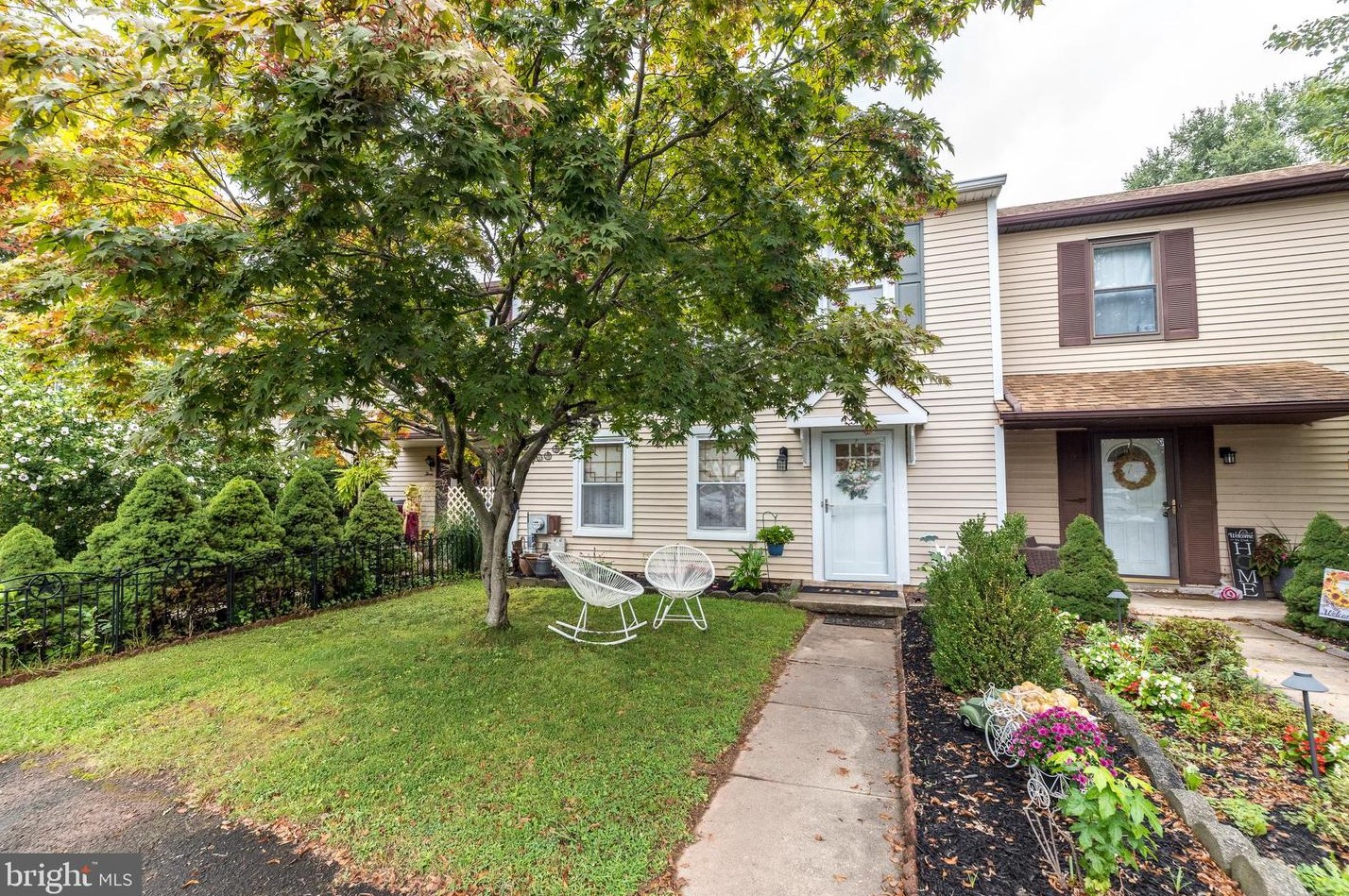 5 Churchill Cir, Horsham, PA 19044-1143
