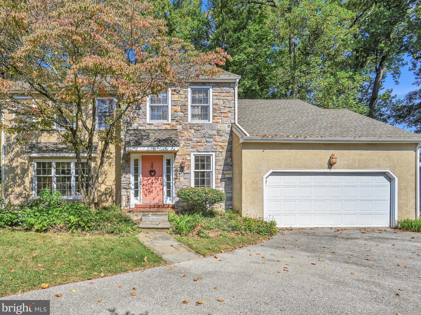 113 Foxhall Ln, Penn Valley, PA 19072-2156
