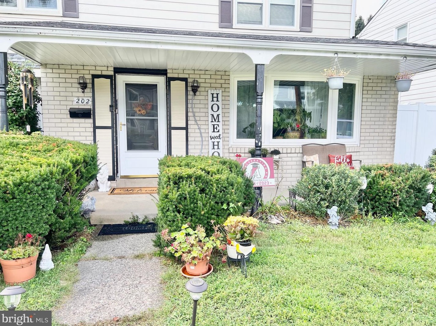 202 Susan Dr, Melrose Park, PA 19027