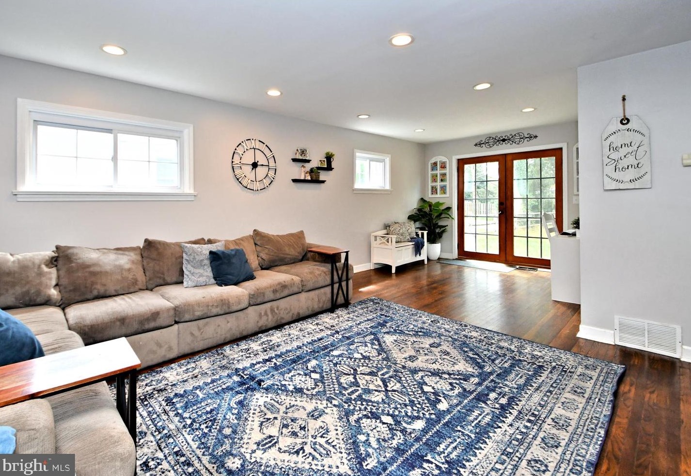 234 10 St, North Wales PA 19454-3019 exterior