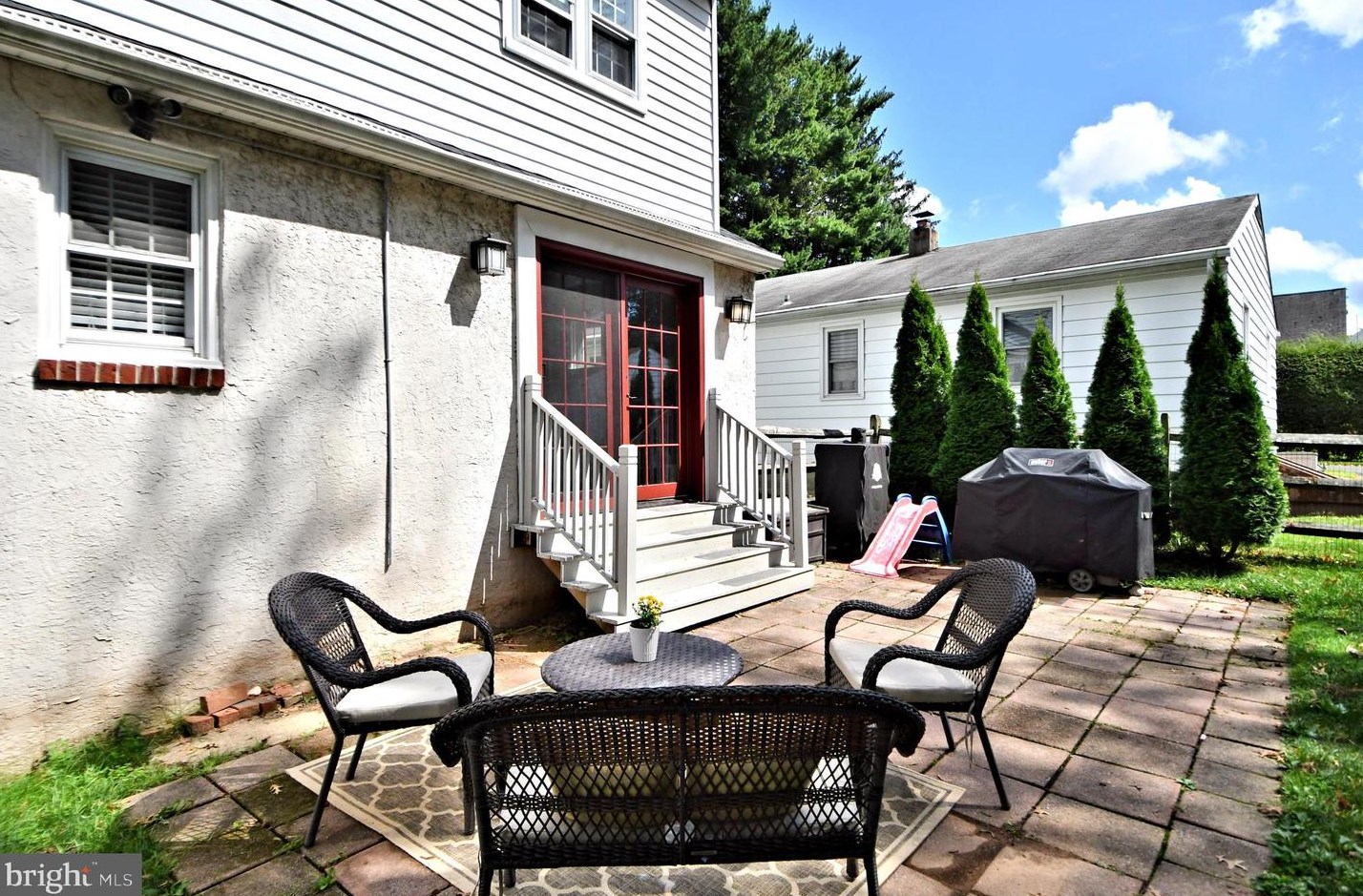 234 10 St, North Wales PA 19454-3019 exterior