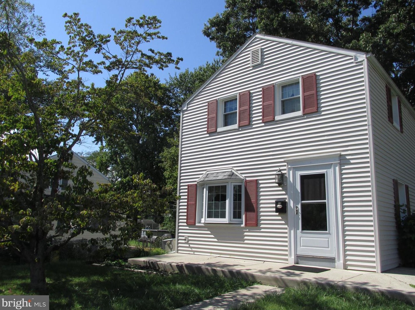 209 Lyster Rd, Oreland, PA 19075-1913