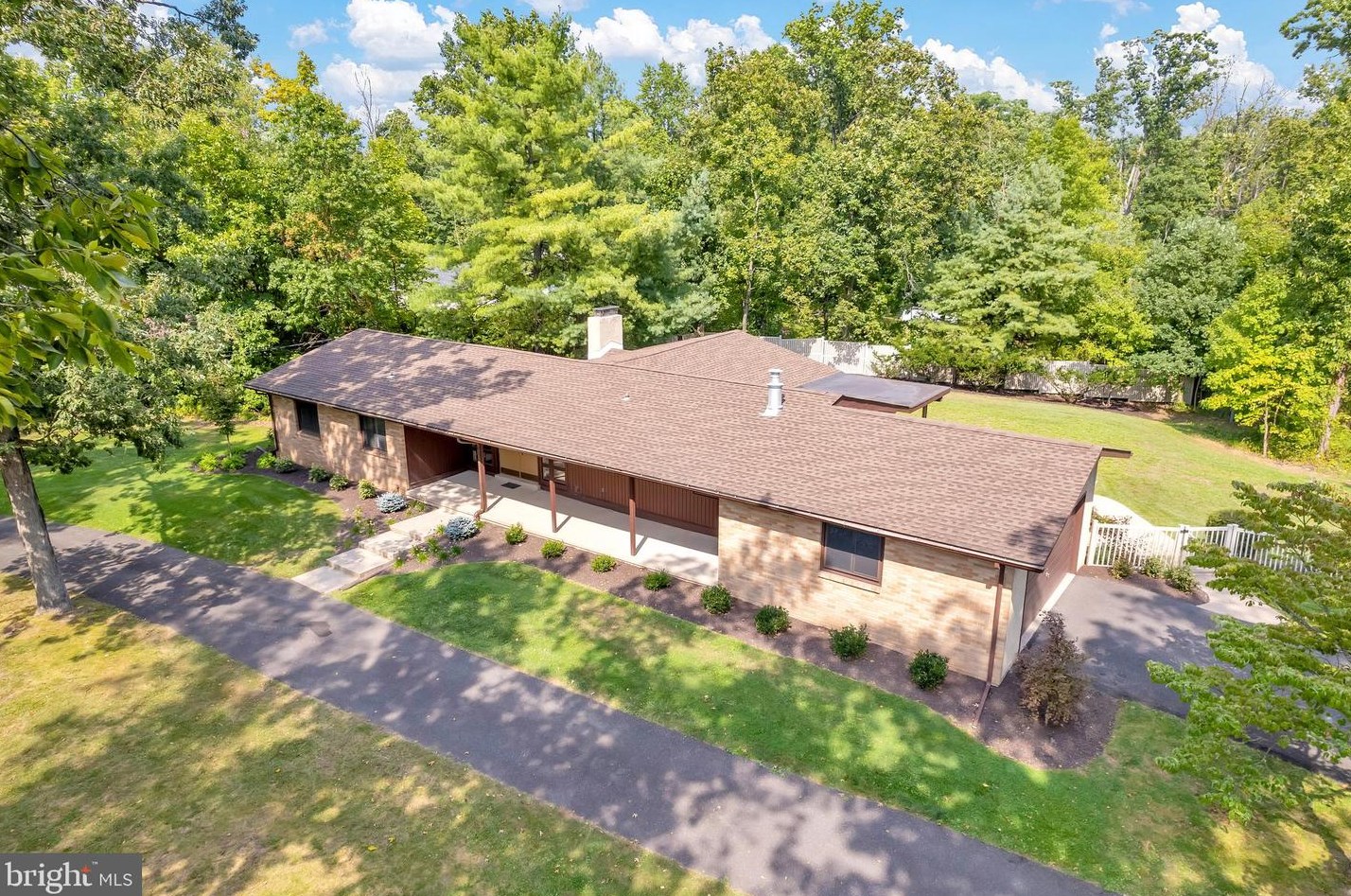 2136 Old Skippack Rd, Harleysville, PA 19438