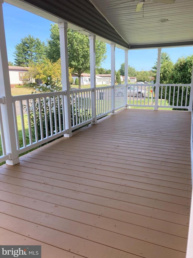 337 Woodstream Way, North Wales PA  19454-1190 exterior