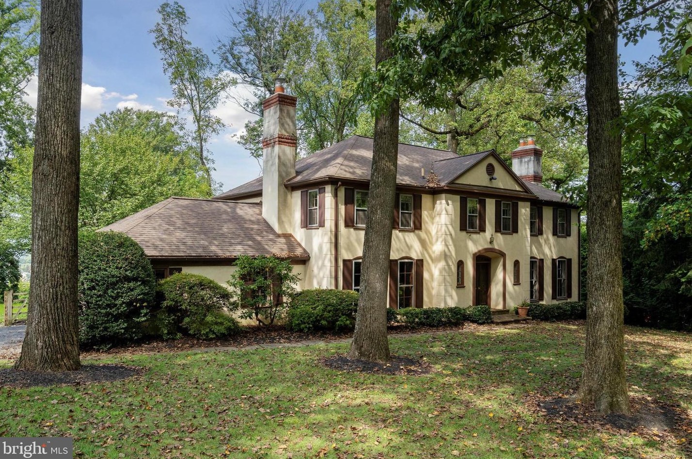 1285 Club House Rd, Gladwyne, PA 19035-1003