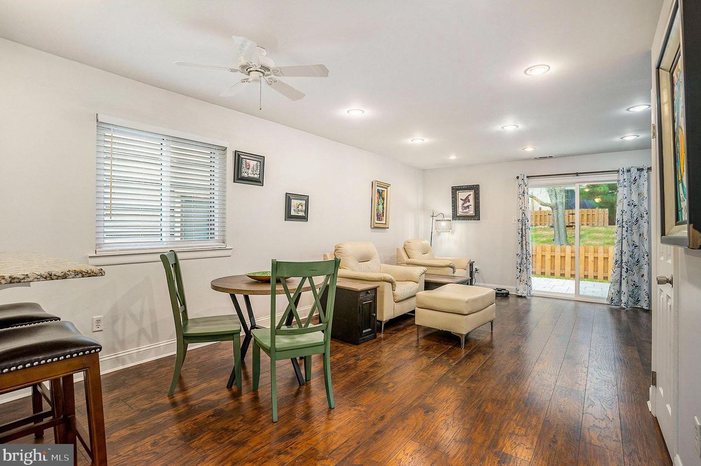76 Ash Stoker Ln, Horsham, PA 19044-1947