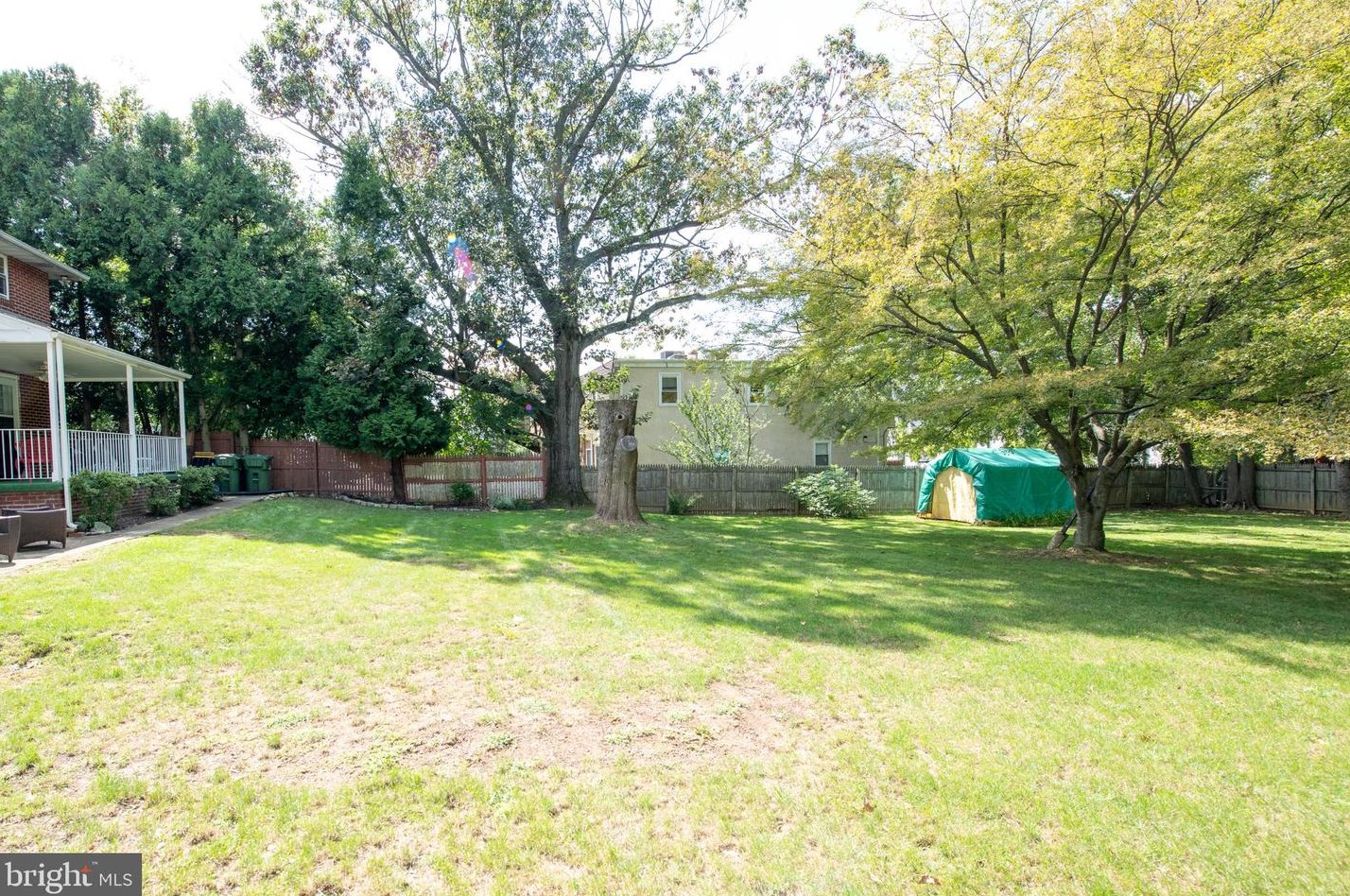 109 Twining Rd, Oreland PA  19075-1105 exterior