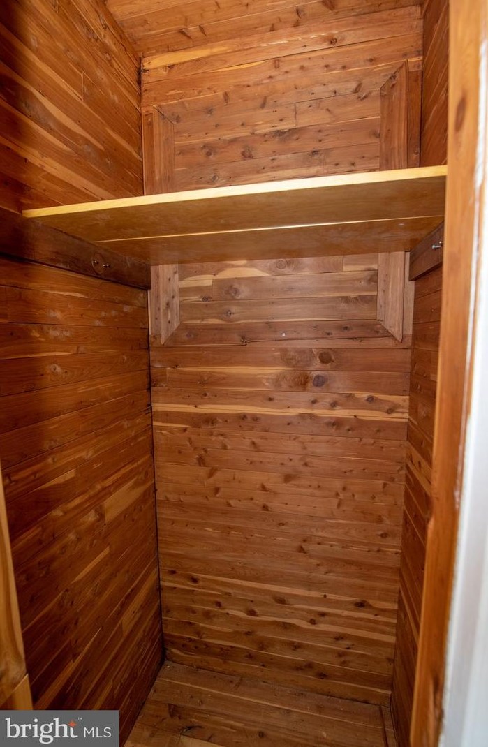 109 Twining Rd, Oreland PA  19075-1105 exterior