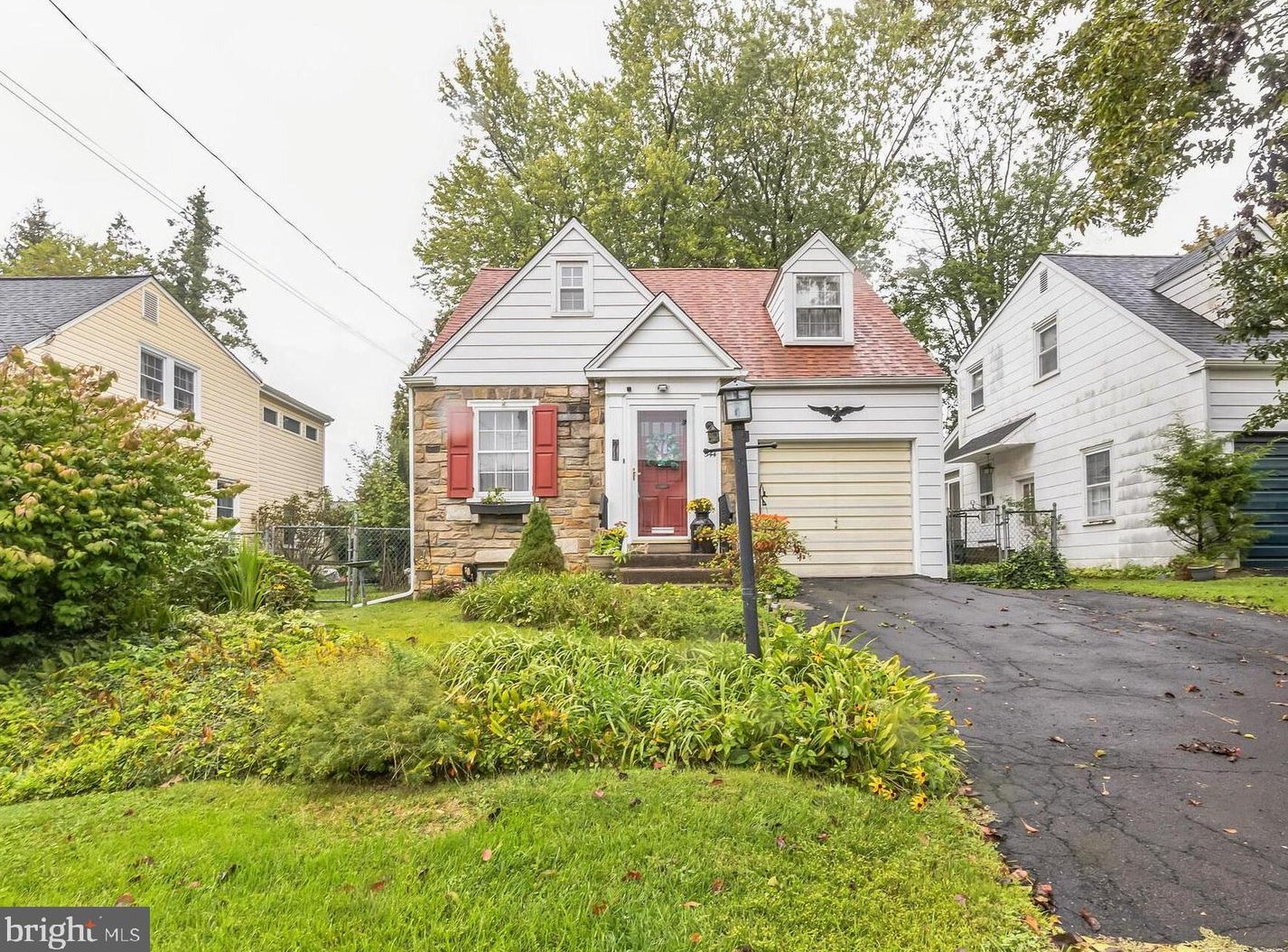 344 Maple Ave, Ardsley, PA 19038-2212