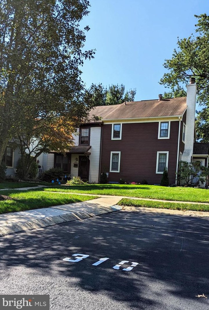 310 Franklin Ct, North Wales, PA 19454