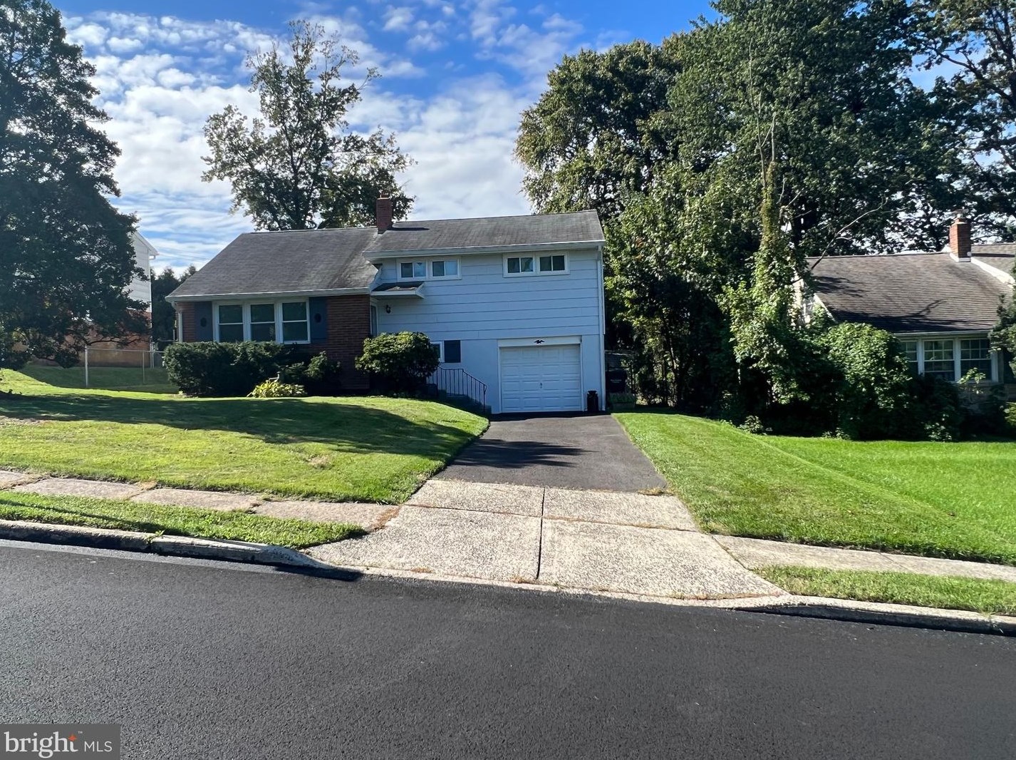 10 Forest Ave, Willow Grove, PA 19090
