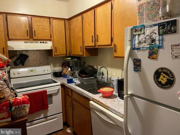 2023 Jason Dr, Huntingdon Valley, PA 19006