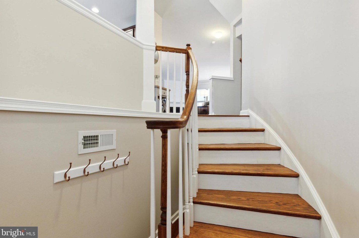 407 Ellison Dr, North Wales, PA 19454-1527