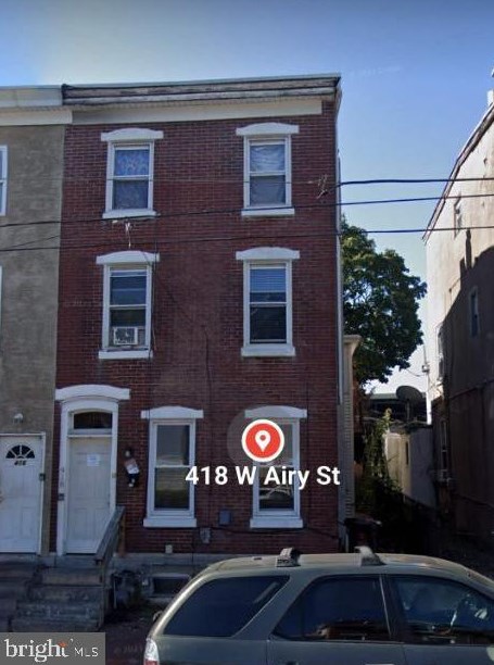 418 W Airy St, Norristown, PA 19401