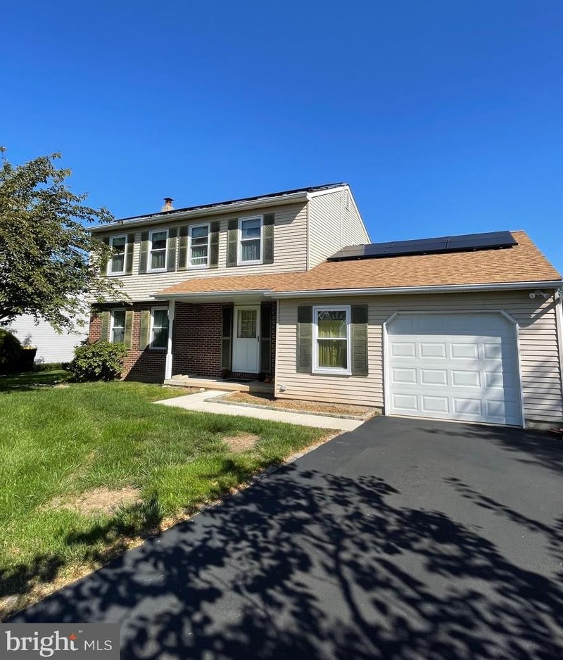 5 Danbridge Dr, Horsham, PA 19044-1031