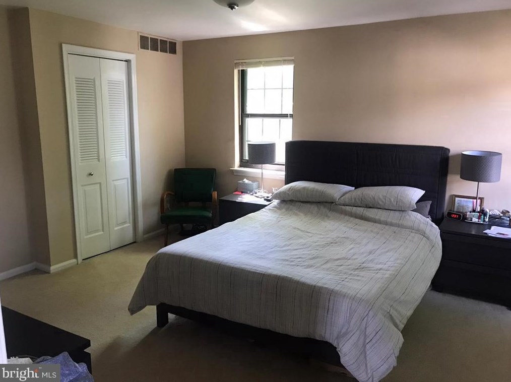 22 Llanfair Rd #8, Ardmore, PA 19003