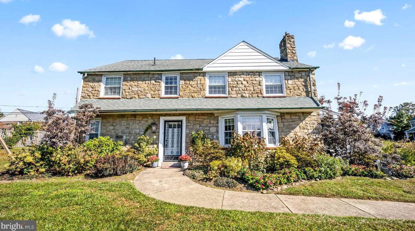 206 Sylvania Ave, Ardsley, PA 19038-4113