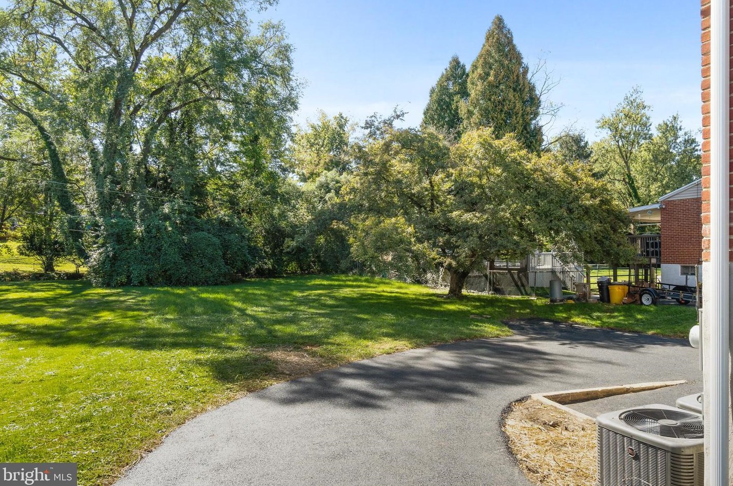 40 Brookside Rd, Ardsley PA  19038-8217 exterior