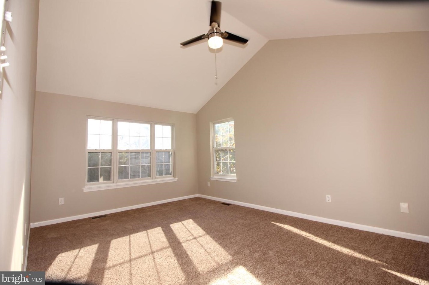 614 Ascot Ct, North Wales PA  19454-4523 exterior