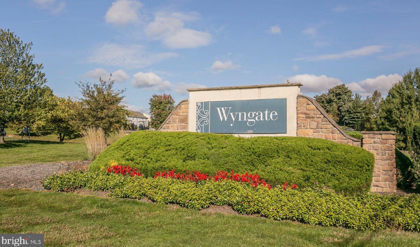 46 Old Cedarbrook Rd, Wyncote, PA 19095