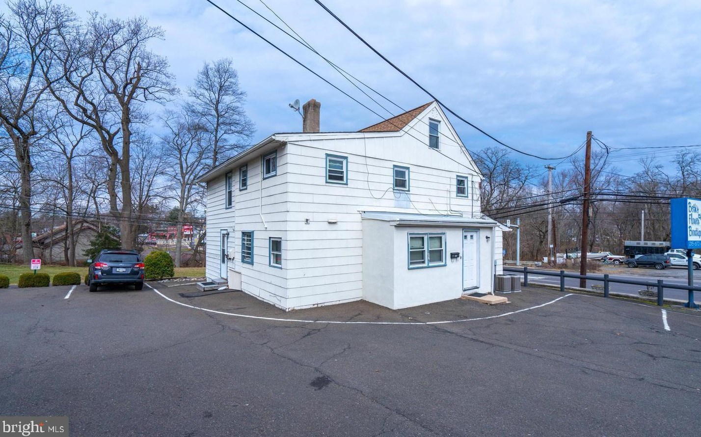 371 Easton Rd #a, Horsham, PA 19044