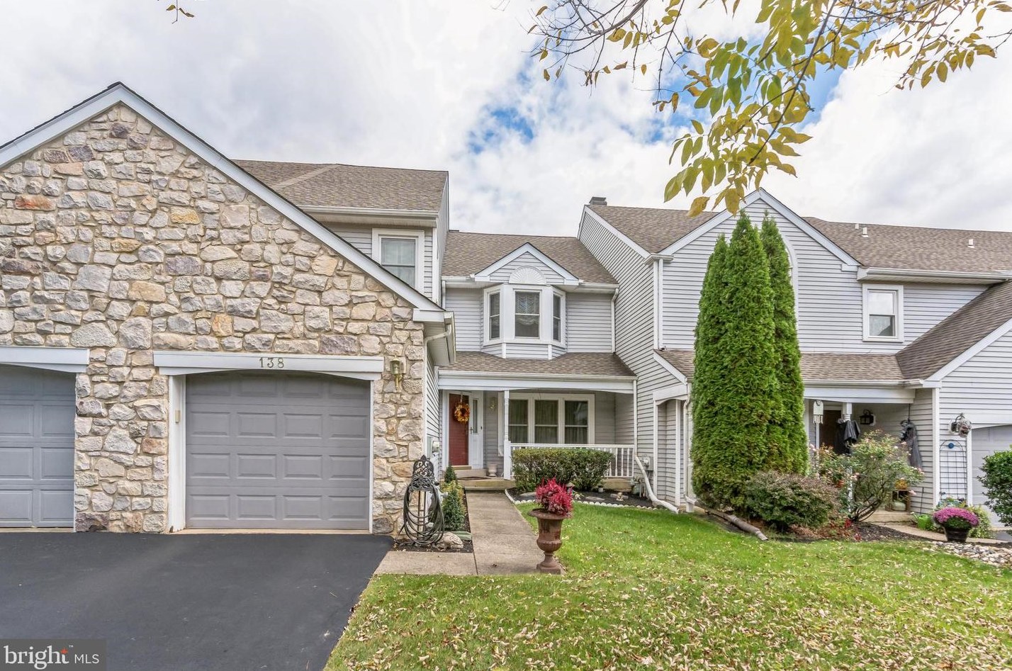 138 Polo Dr, North Wales, PA 19454