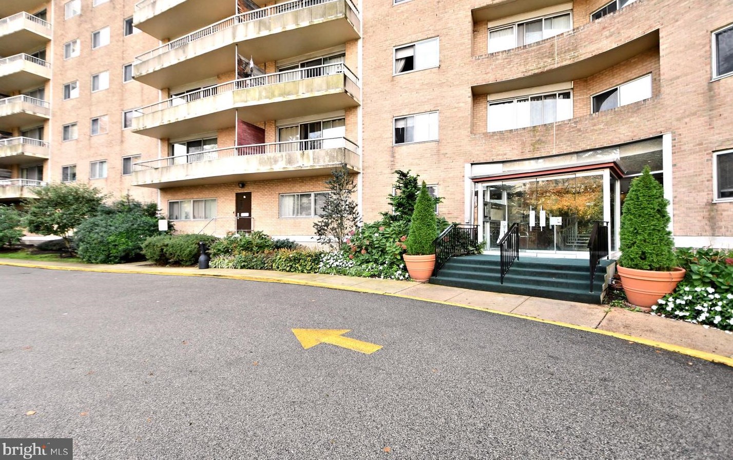 100 West Ave #415 S, Meadowbrook, PA 19046