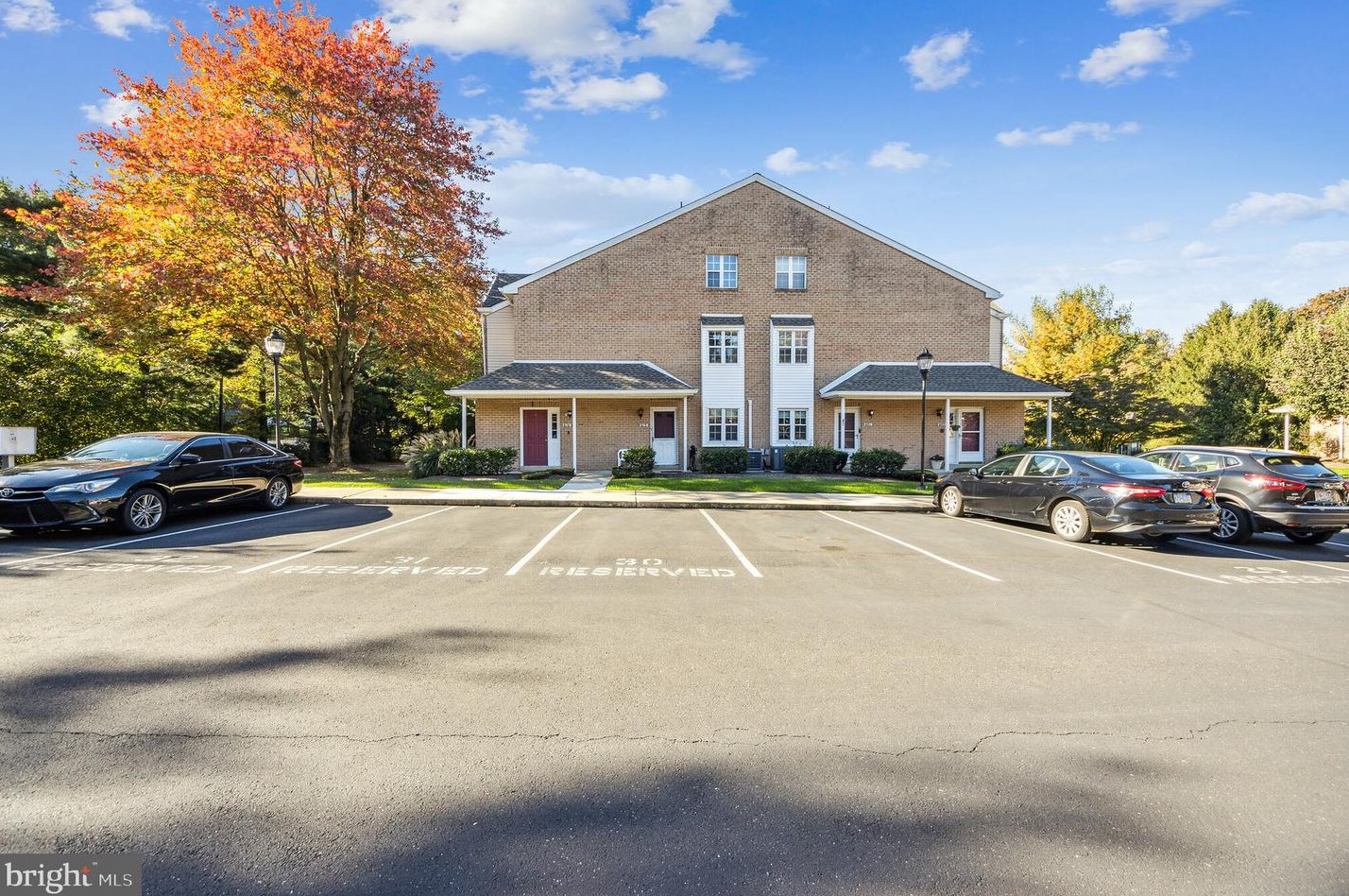 615 Valley Glen Rd #condo 288, Melrose Park, PA 19027