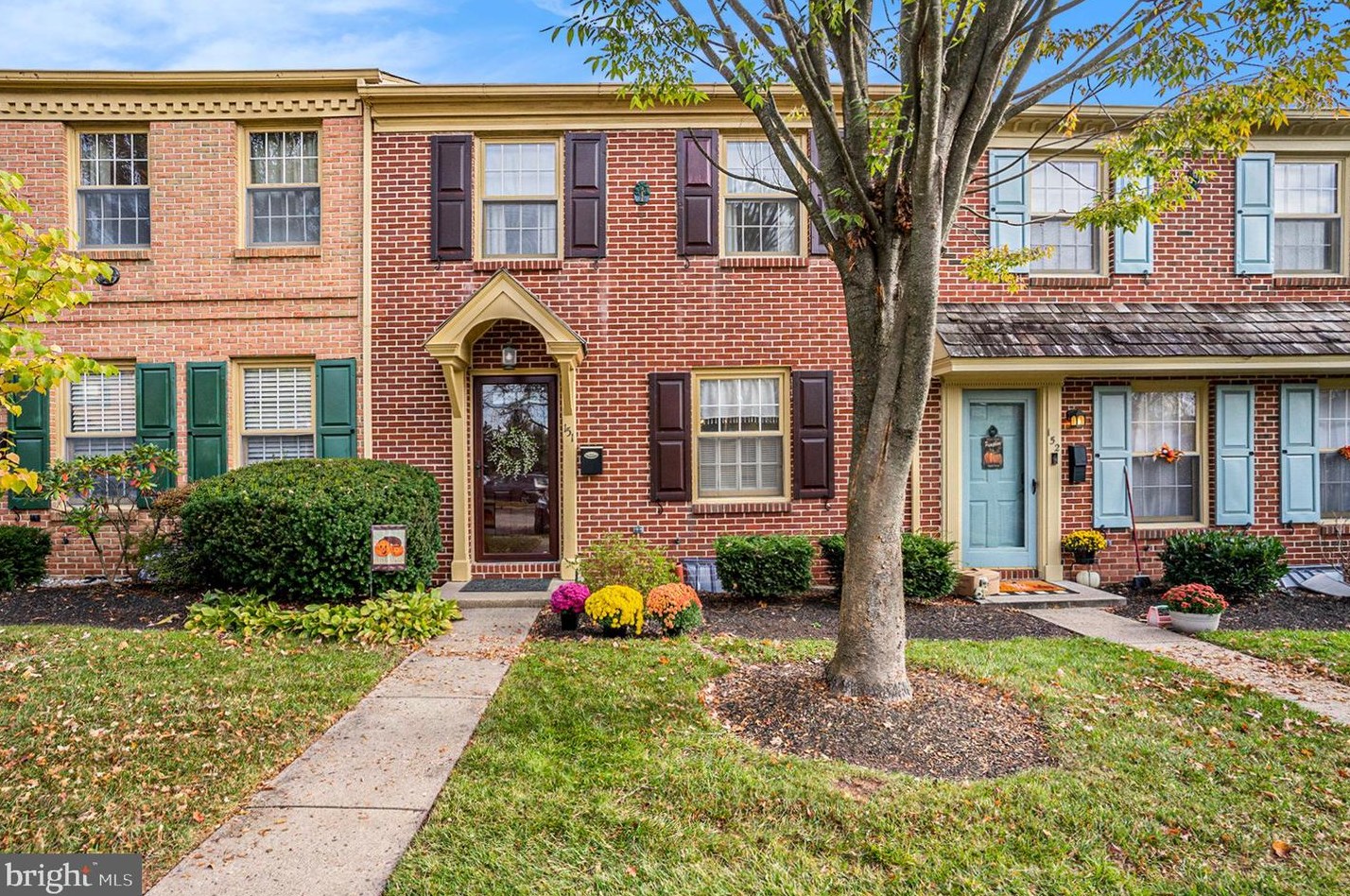 151 Roboda Blvd, Limerick, PA 19468