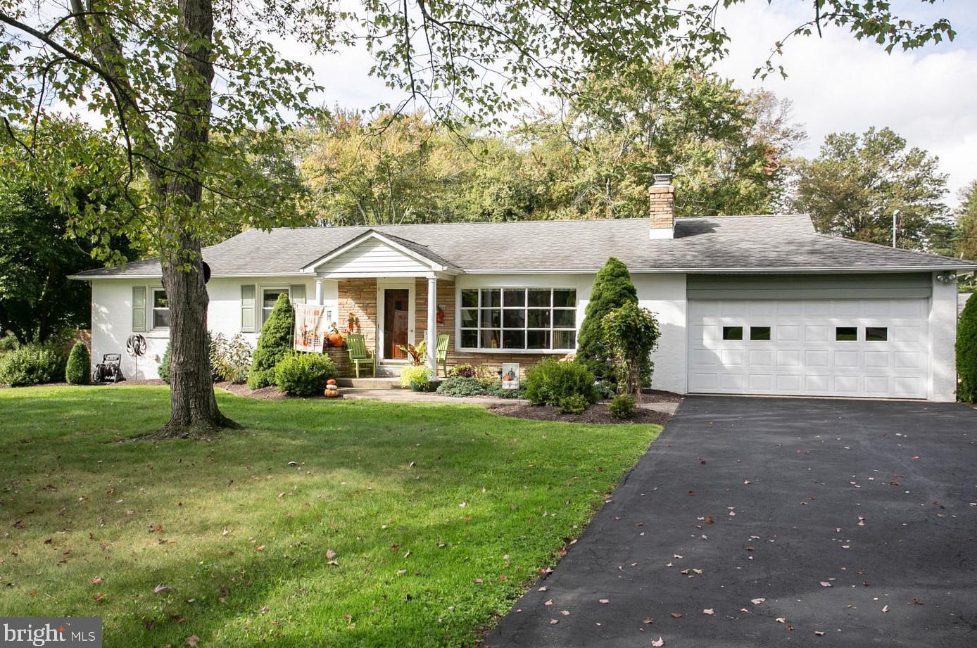 121 Sunset Dr, Lansdale, PA 19446