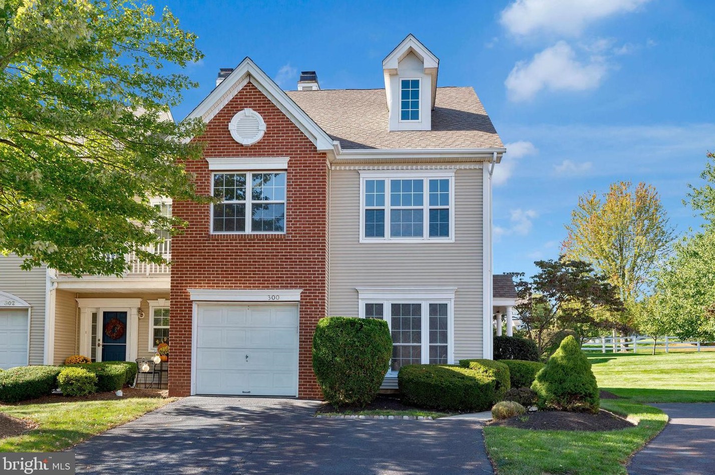 300 Delmar Ct, North Wales PA  exterior