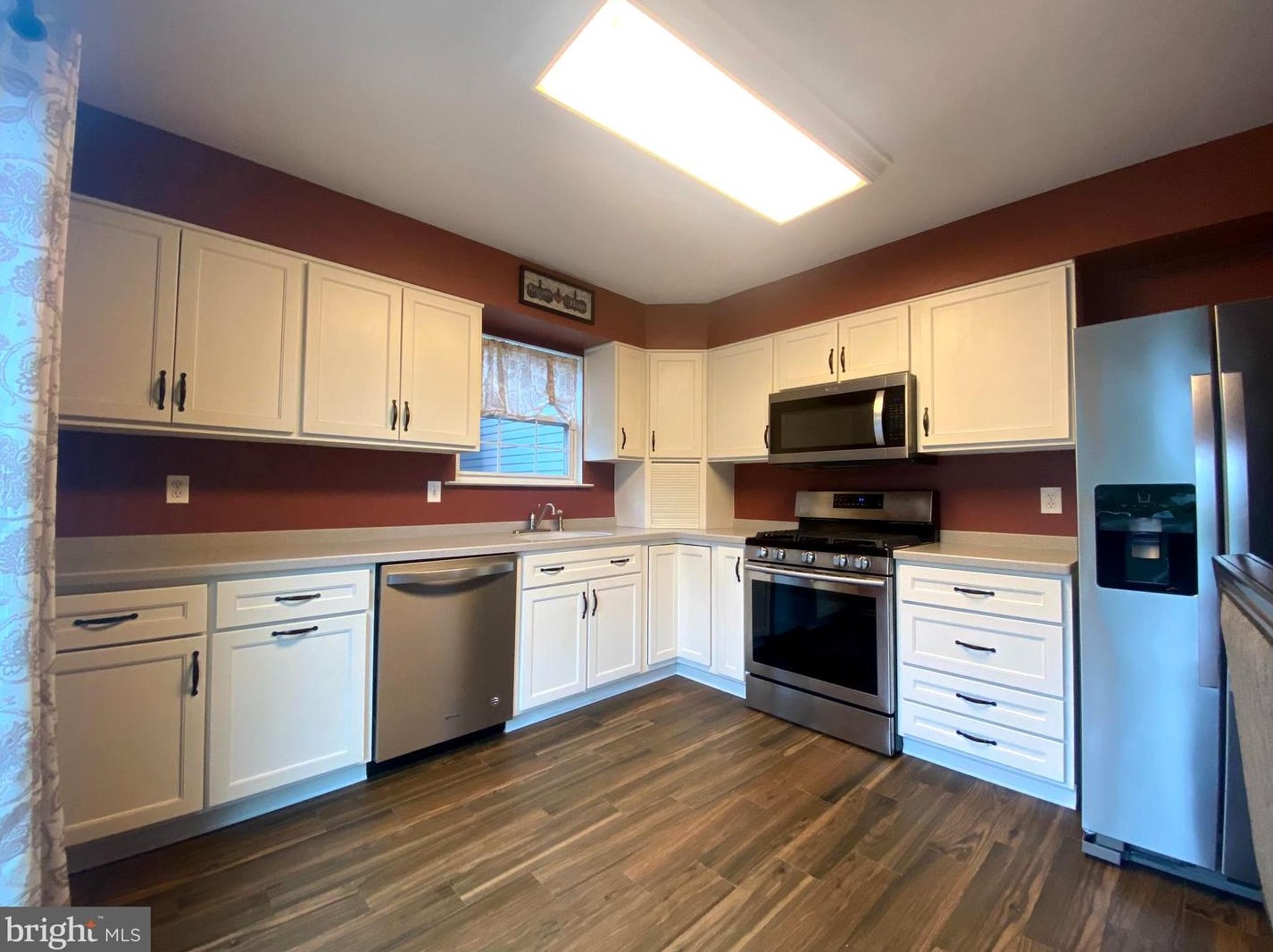 517 Andalusian Rd, Collegeville, PA 19473