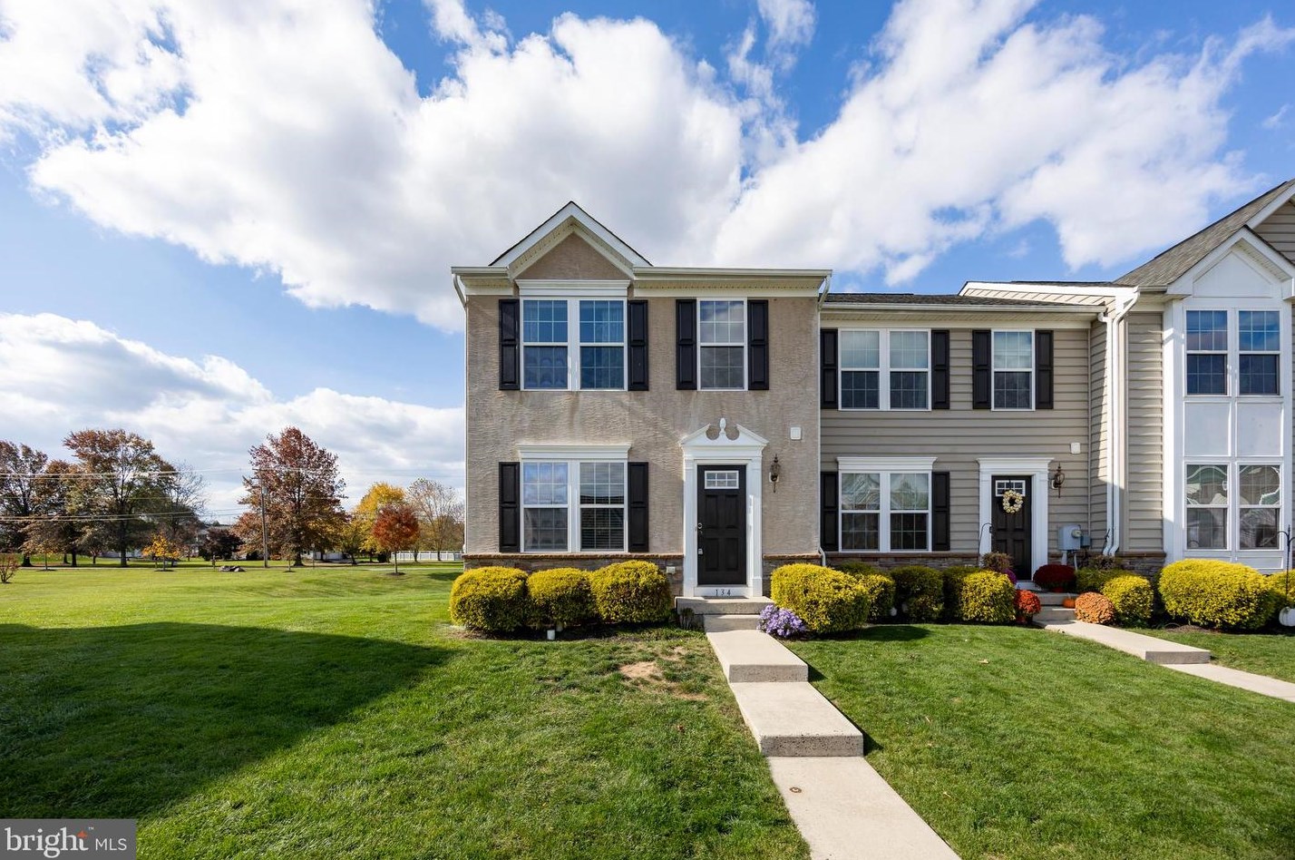 134 Sandpiper Ct, Gilbertsville, PA 19525