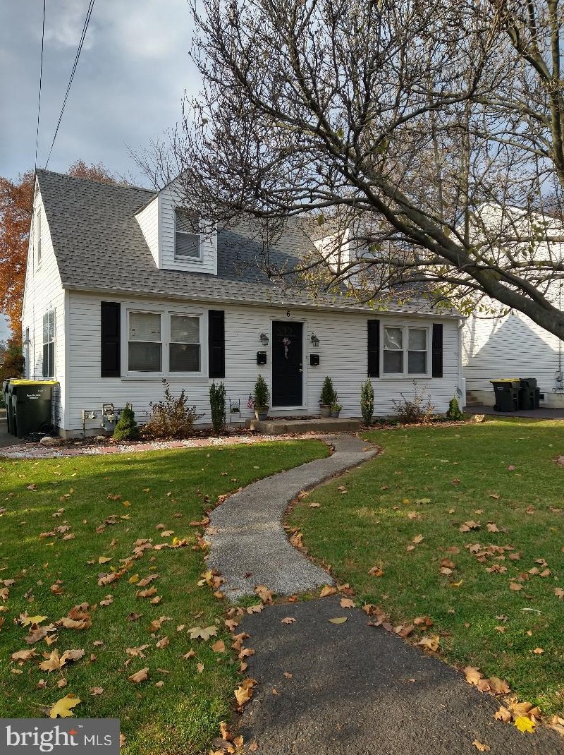 6 Madison Rd, Willow Grove, PA 19090