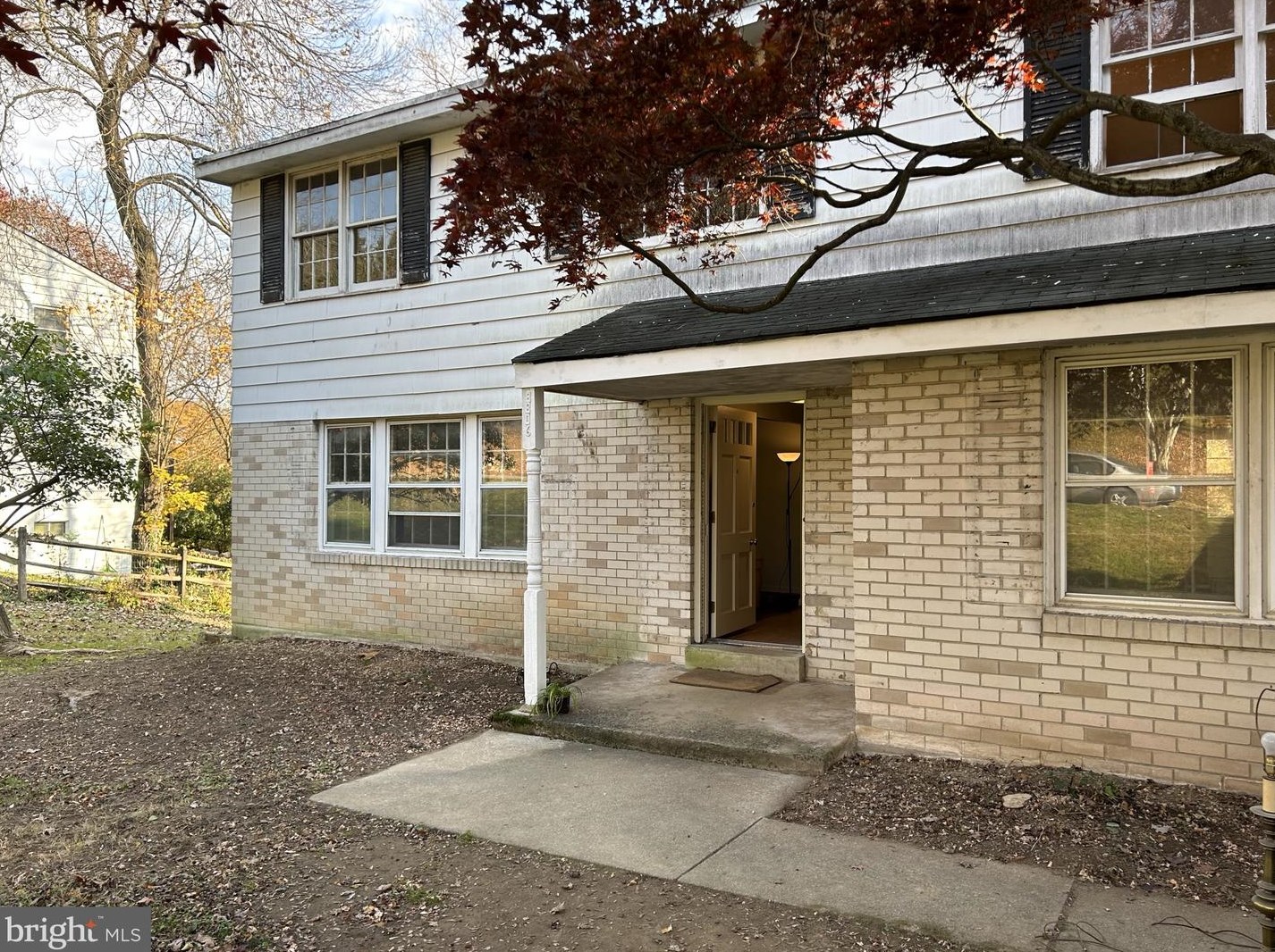 8806 Wainwright Rd, Ardsley, PA 19038