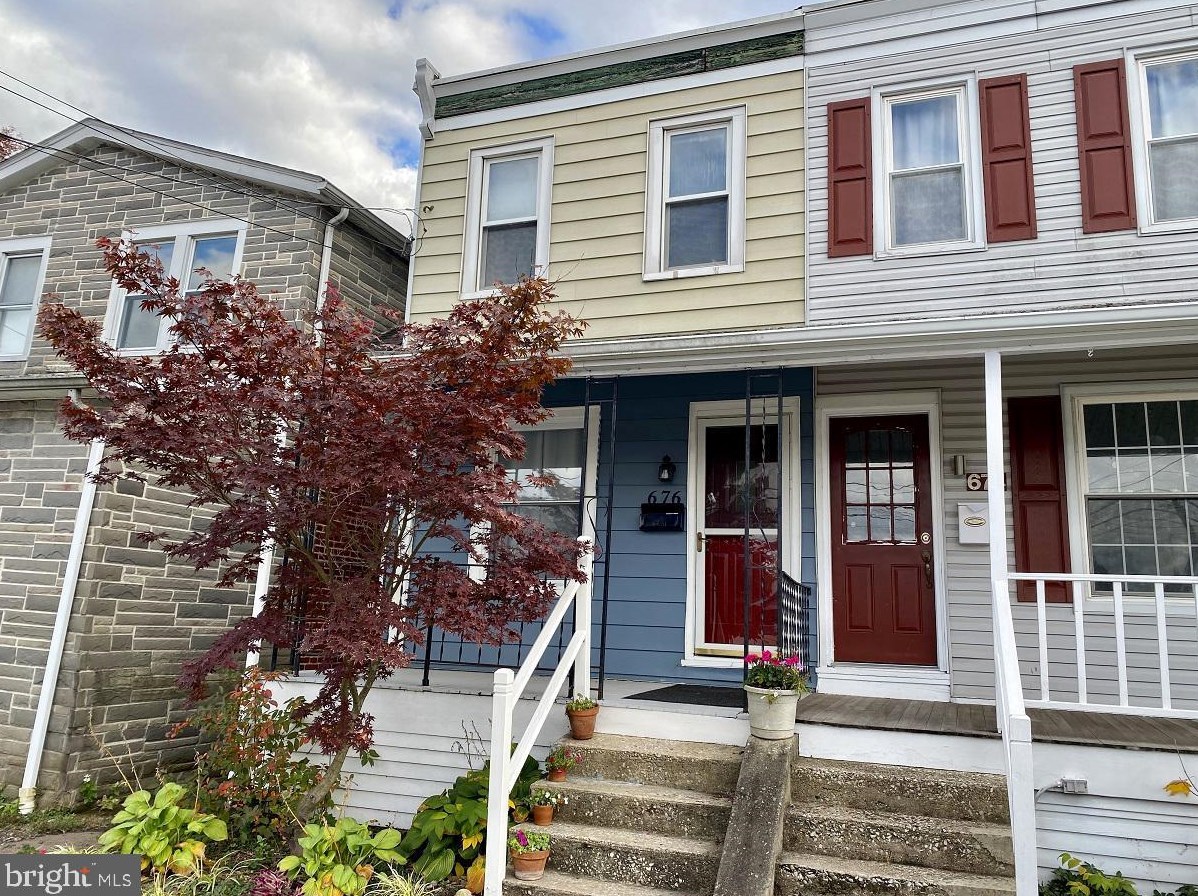 676 Spruce St, Pottstown, PA 19464