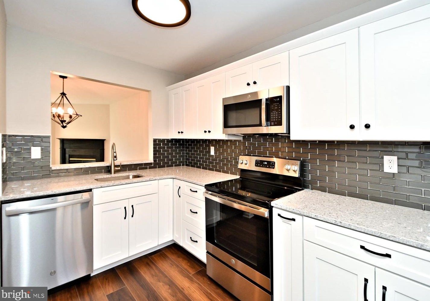 4803 Congress Ct, North Wales, PA 19454