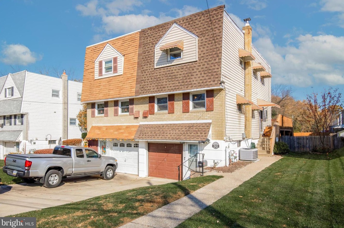 515 Glen Valley Dr, Norristown, PA 19401-3128