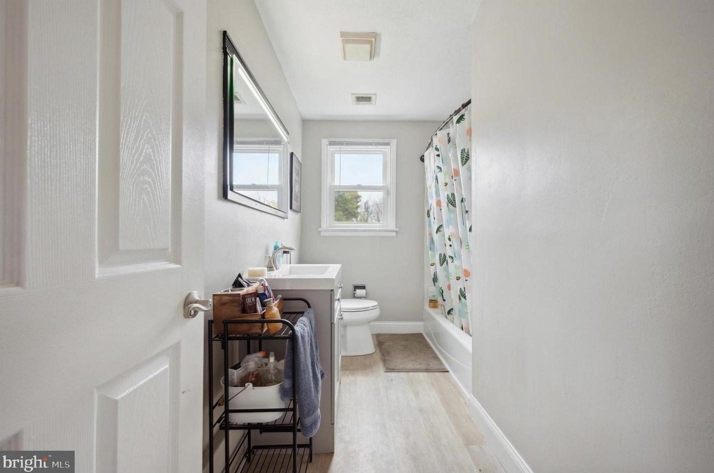 1000 Dekalb Pike, North Wales PA  19436-4602 exterior