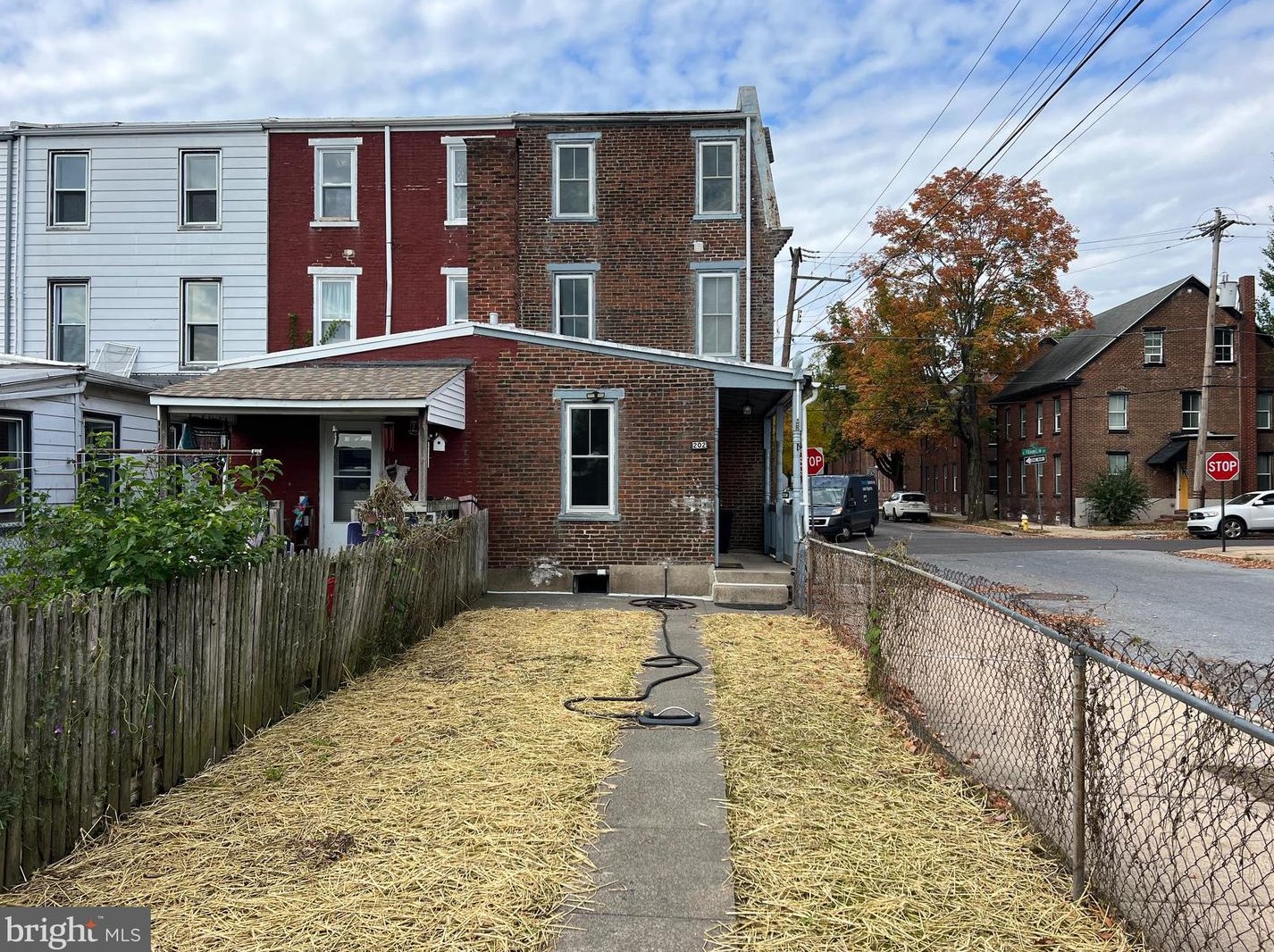 202 S Franklin St, Pottstown, PA 19464