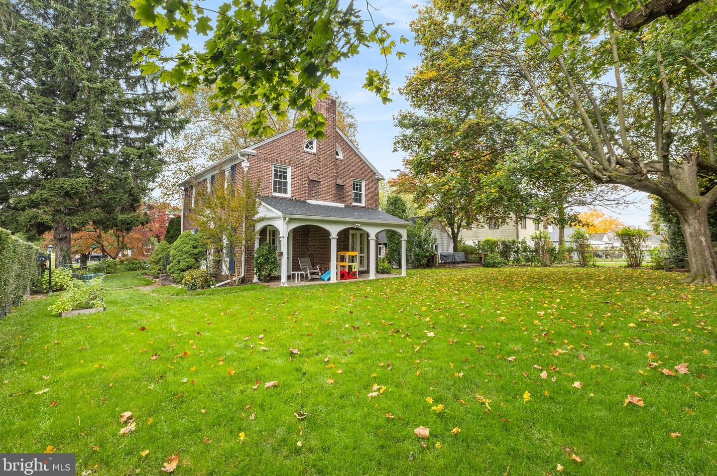 5 Division Ave, Willow Grove, PA 19090