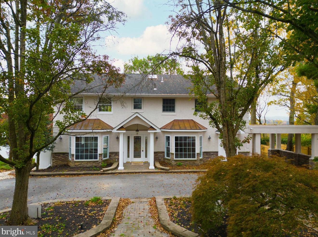 717 W Valley Forge Rd, Norristown, PA 19406