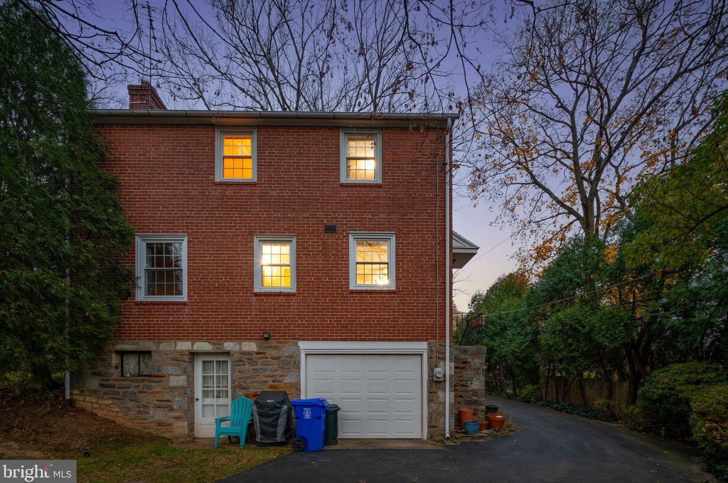 504 Georgian Rd, Ardsley PA  19038-2810 exterior