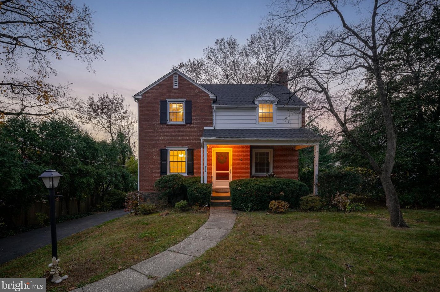 504 Georgian Rd, Ardsley PA  19038-2810 exterior