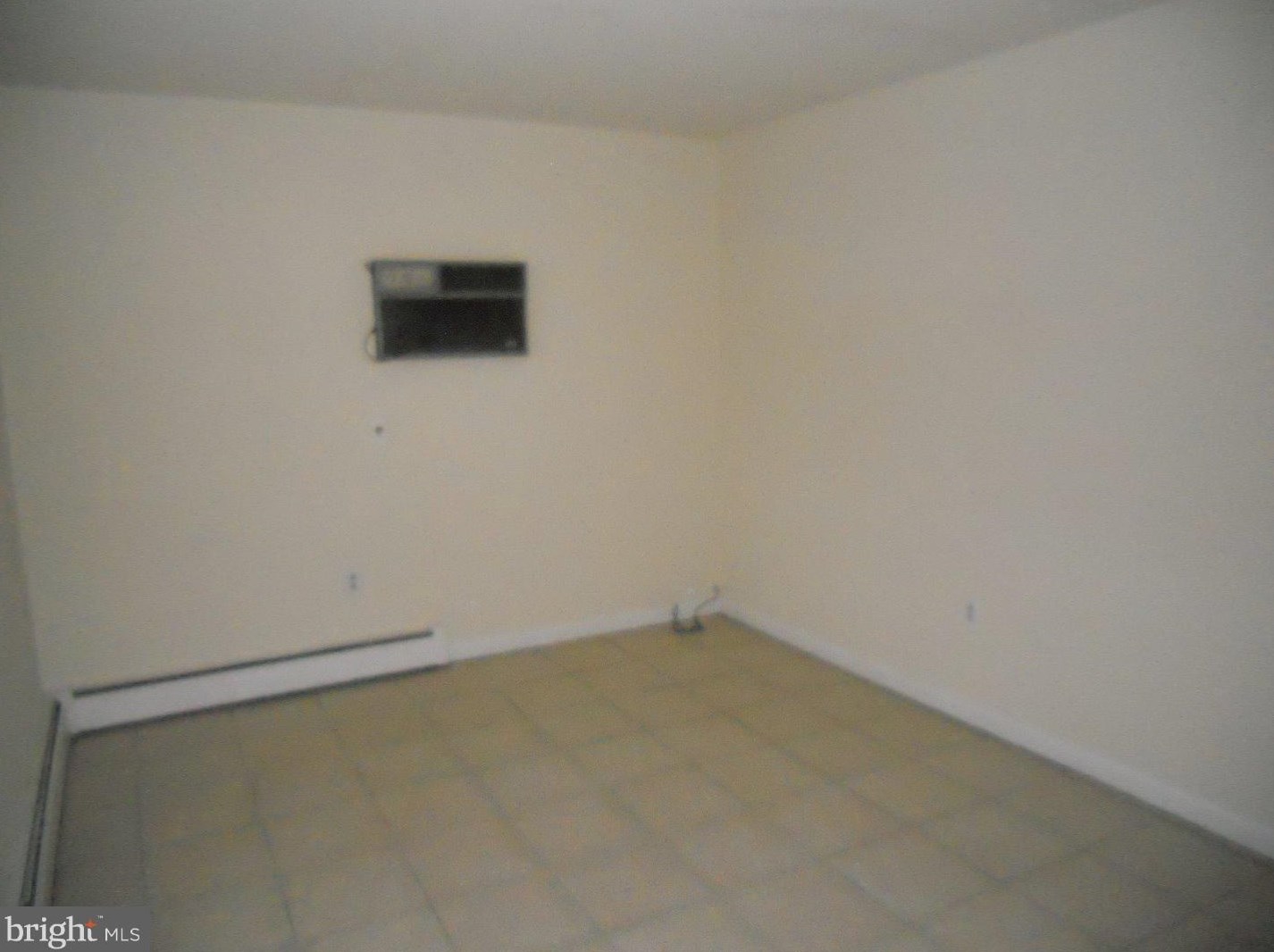 120 E 4th St #b, Norristown, PA 19405