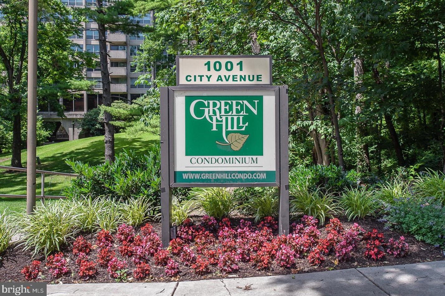 1001 City Ave, Penn Wynne PA  19096-3999 exterior