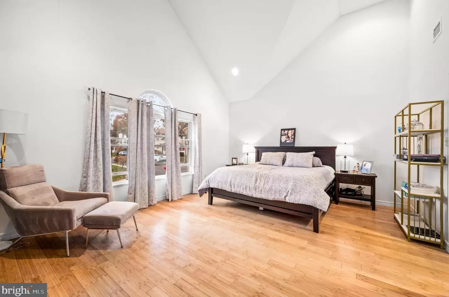 231 Henley Rd, Penn Wynne PA  19096-3108 exterior