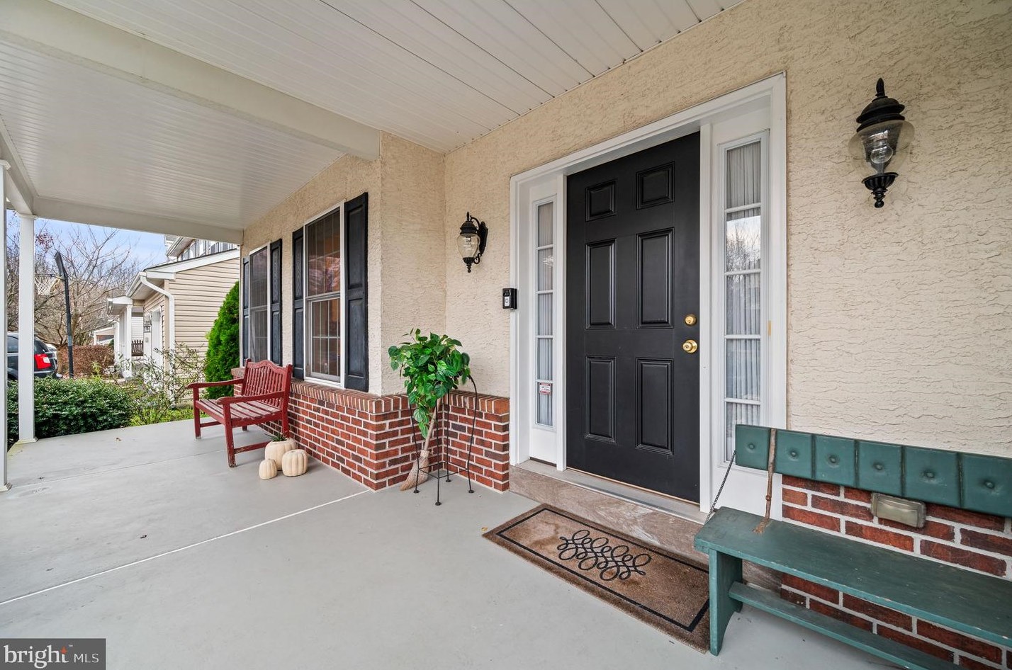 108 Holbrook Ln, Gilbertsville, PA 19525